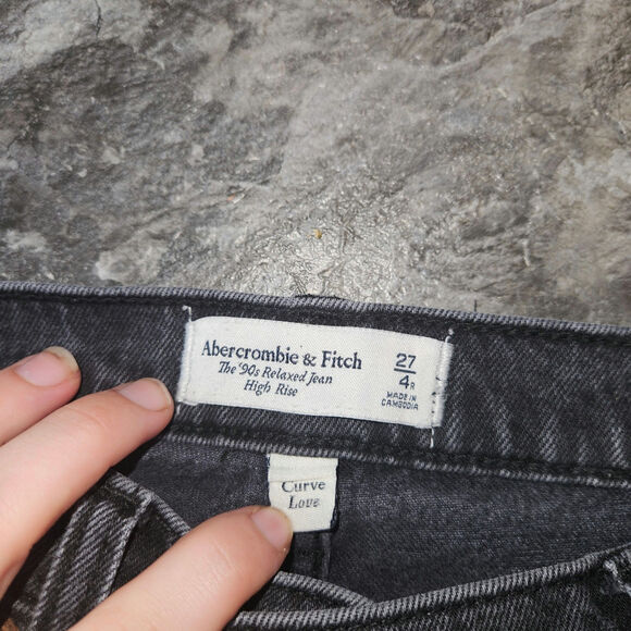 Abercrombie & Fitch The 90's Relaxed Jeans High Rise Size 4/27 - Picture 4 of 6